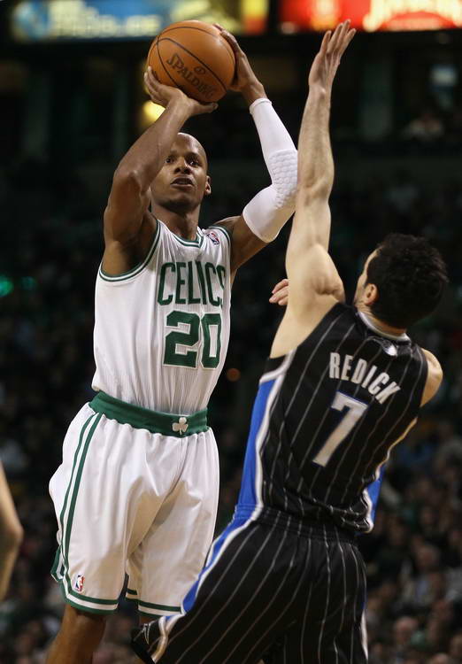 签下多纳鲁 签下多纳鲁