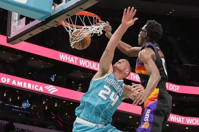 阵富勒姆的 阵富勒姆的