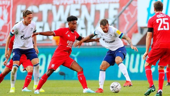 攻入制胜球 攻入制胜球